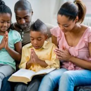 family_praying2